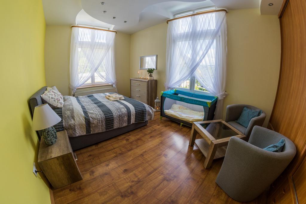 Apartament Zdrojowa 45 Kudowa-Zdrój Exterior foto