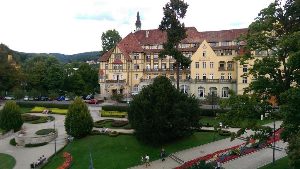 Apartament Zdrojowa 45 Kudowa-Zdrój Exterior foto